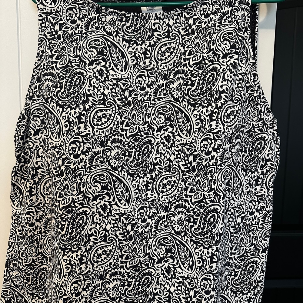 Black & White Paisley Tankini Swim Top